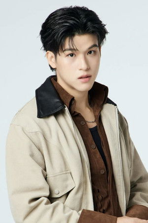 翁拉维·那提通