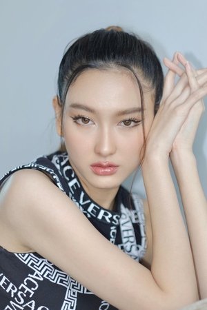 娜露潘格慕·柴辛