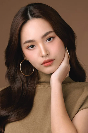 永瓦蕾·安尼柏尔