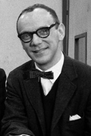 乔治·斯特雷特