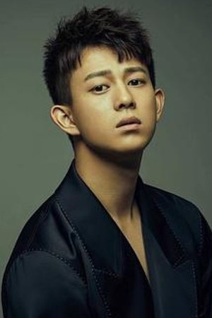 董劭辉 Shaohui Dong