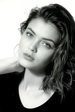 维多利亚·贝沃德拉