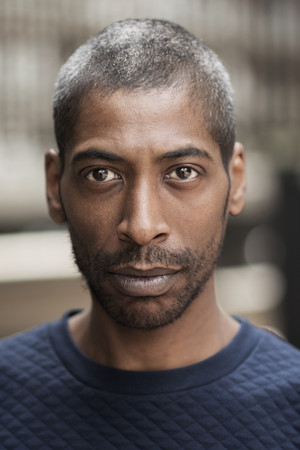 约翰斯·迈尔斯