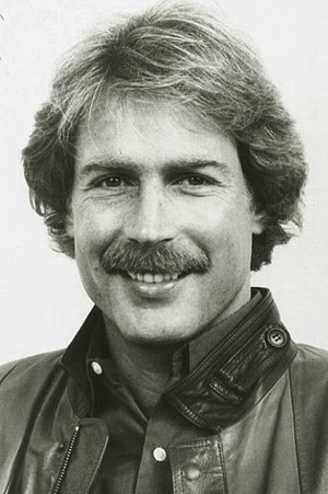 布鲁斯·托马斯