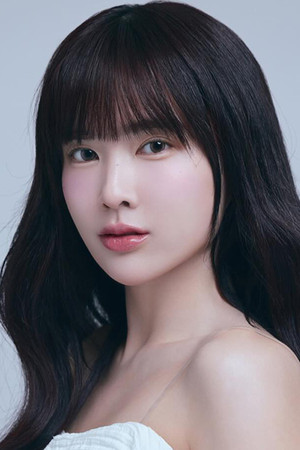 Aom Punyawee Jungcharoen